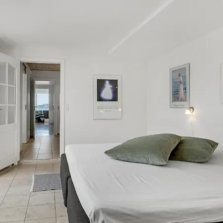 4 Bedroom Amazing In Mariager